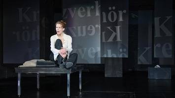 „prima facie“: wie eine anwältin selbst ins kreuzverhör gerät