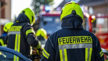 säureangriff auf leibniz-institut? taskforce nach einbruch in adlershof im einsatz