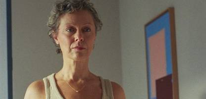 brustkrebs: wie eine Überlebende gegen die krankheit kämpft