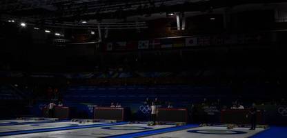 Olympia 2026: Lichtausfall bei Curling-Wettkampf zum Start der Winterspiele