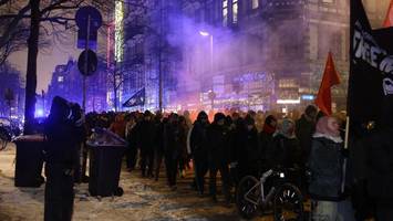 Maja T.: 200 Menschen ziehen aus Solidarität durch das Schanzenviertel