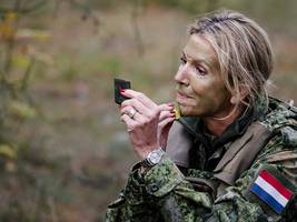 Leute: Die Königin meldet sich zum Dienst