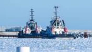 Eis auf der Ostsee: Eis und Wind behindern Betrieb von LNG-Terminal