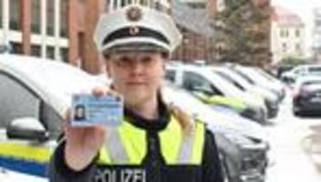 Schrittweiser Austausch: Landespolizei führt neuen Dienstausweis ein