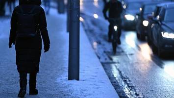 Pinguin-Gang: Warum die richtige Technik bei Glätte besonders wichtig ist