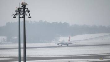 gefrierender regen am flughafen ber: starts aktuell komplett gestoppt