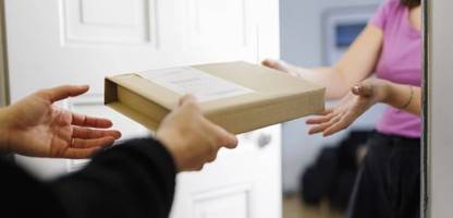 Pakete: Gericht billigt Abgabe beim Nachbarn