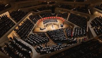 ndr vokalensemble in der elbphilharmonie: wenn ein held zum mythos wird