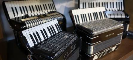 Augsburger Akkordeonisten erzählen, warum sie ihr Instrument lieben