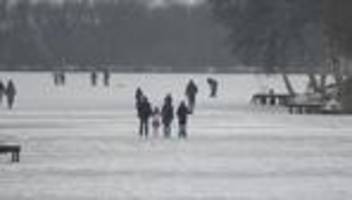 Wetter: Weiterhin Glätte auf den Straßen in Niedersachsen