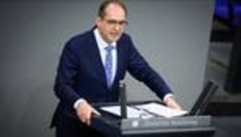 Zeugenaufruf: Dobrindt: Vielzahl von Hinweisen zum Brandanschlag in Berlin