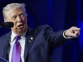 widerliches verhalten: trump sorgt mit rassistischem obama-bild für empörung