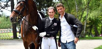 Fußballer in Kanada: Thomas Müller spricht über die Fernbeziehung zu seiner Frau – und den Pferden