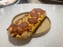 deutsche bahn: ihr wollt pünktlichkeit? wir haben pizza!