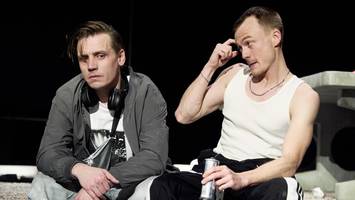 „keine aufstiegsgeschichte“: trotz des ernsten themas unerwartet komisch