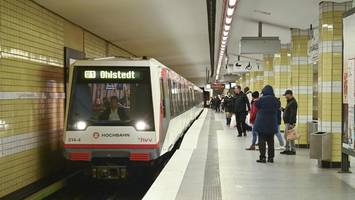 Busse statt Bahnen zwischen Wandsbek-Markt und -Gartenstadt