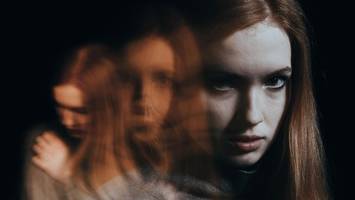 hamburgs teenagerinnen leiden am meisten unter depressionen und angststörungen