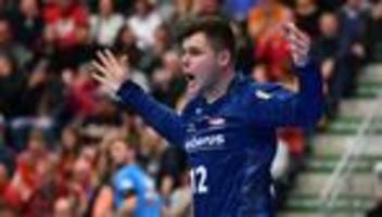 handball-bundesliga: ab sommer: leipzig verpflichtet torhüter und kreisläufer