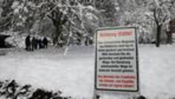 Kaum Bestattungen möglich: Stahnsdorfer Friedhof wegen Glätte vorübergehend geschlossen