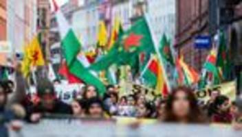 Protest: 500 Menschen bei pro-kurdischer Demonstration