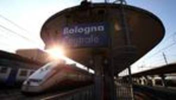 Italien: Polizei ermittelt wegen Beschädigung von Stromkabeln bei Bologna