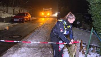 Mann liegt nach Streit lebensgefährlich verletzt im Hamburger Schnee