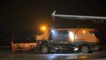 Flugverkehr: BER: Normaler Flugbetrieb vor Ferienende