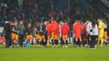 2. fußball-bundesliga: haufen scheiße: kaiserslautern sucht nach antworten