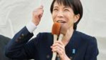 Parlamentswahl: Japans neue Regierungschefin erringt Wahlsieg