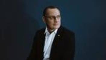 tino chrupalla: kalt. unsicher. friedliebend