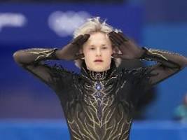 rätseln um den superstar: eiskunstlauf-gott malinin wackelt mit den usa zu gold
