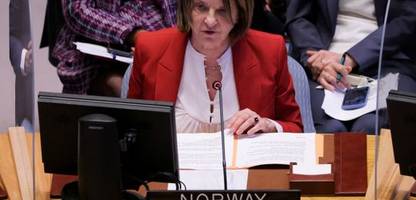 Jeffrey Epstein: Norwegische Diplomatin zieht Konsequenzen aus Skandal