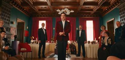 bastian pastewka in »fabian und die mörderische hochzeit« auf amazon prime - rezension