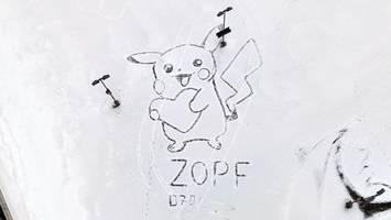 schnee-künstler vom elbe einkaufszentrum will kein hamburger banksy sein