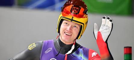 Trotz steifem Hals: Langenhan rast zu Rodel-Gold