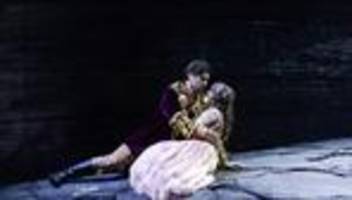 bayerische staatsoper: inszenierung wie ein museum: faust-premiere in münchen