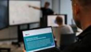 Sorge vor US-Abhängigkeit: Was in Sachsen bei der Behörden-Digitalisierung wichtig wird