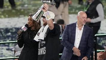 Super Bowl 2026 in Santa Clara: Defensive überragt - Dominanter Sieg der Seahawks