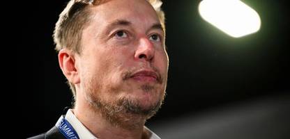 elon musk: weltraumfirma spacex schiebt marspläne auf