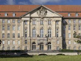 Berliner Verfassungsgericht: Besserer Schutz vor politischer Übergriffigkeit