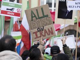 Protest auf Theresienwiese: Kommen wirklich 100 000 Menschen zur Iran-Demo nach München?
