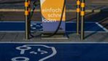 Elektromobilität: E-Autos werden hauptsächlich von Immobilienbesitzern gekauft