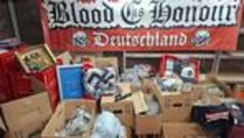 Extremismus: Durchsuchungen wegen mutmaßlichen Nazi-Shops