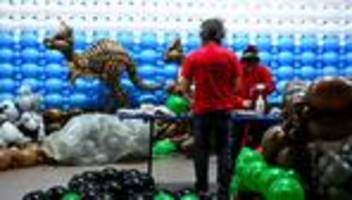 Kunst aus Luftballons: Kunst aus Ballons - Weltreise durch bunte Skulpturen