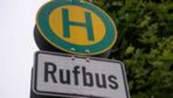 Nahverkehr: Rufbusse in MV: Zunehmend beliebt und zunehmend teuer