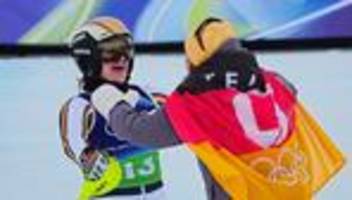 Olympische Winterspiele: Deutsches Ski-Duo holt Silber in Team-Kombination