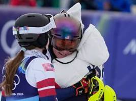 Ski-Superstar wirft Gold weg: Das olympische Drama lässt Mikaela Shiffrin nicht los