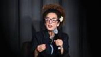 Demokratie: Iranische Journalistin Alinejad bekommt Paulskirchenpreis