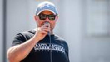 Fahndung: Staatsanwaltschaft sucht nach Rechtsextremist Christian Klar