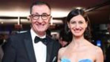 Grünen-Spitzenkandidat: Mitten im Wahlkampf - Özdemir und Partnerin planen Hochzeit